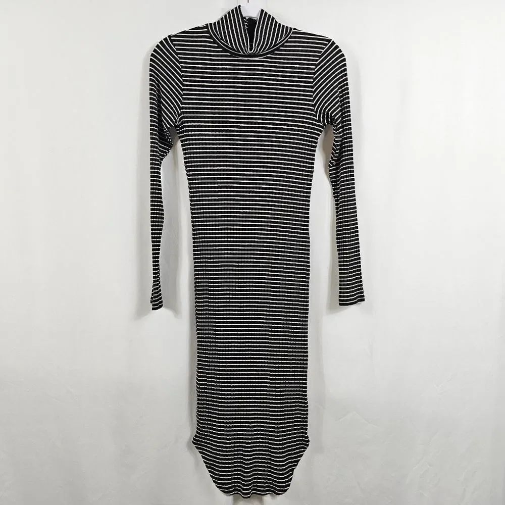 NWT LNA Long Sleeve Turtleneck Midi Dress in Black and White - Size S